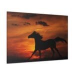 Günbatımında Yürüyen At kanvas tablo
